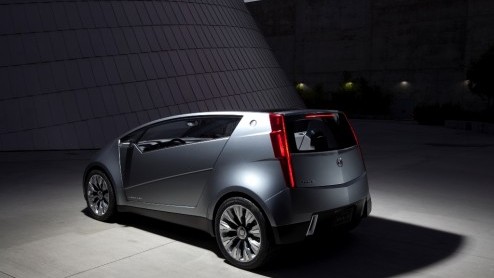 Een Cadillac met een eenlitermotortje en een verbruik van 1 op 25? Hij bestaat! De Urban Luxury Concept staat in Genve om de groene merkgedachte te gaan verspreiden. Dat is pas downsizen!