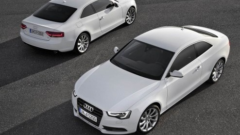 Audi heeft alle modelvarianten van de Audi A5 vernieuwd en maakt nu de modelprijzen bekend. Veel uitvoeringen zijn in prijs verlaagd, de 1.8 TFSI komt in aanmerking voor 20% bijtelling. Audi doet zake