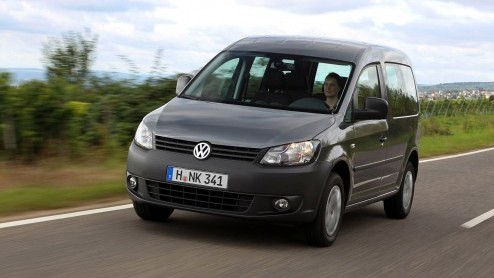 Op de IAA in Frankfurt presenteert Volkswagen de Multivan BlueMotion. Met een gemiddeld verbruik van slechts 6.4 l/100 km de zuinigste Multivan ooit. Daarnaast debuteren de luxe Caddy Edition 30 en de