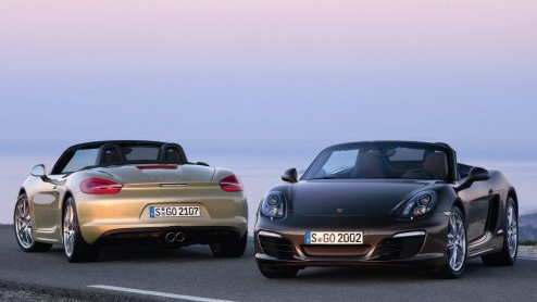De nieuwe Porsche Boxster is geen geheim meer. Porsche doet vandaag alle details uit de doeken en dan blijkt dat werkelijk elk onderdeel nieuw is. De derde generatie van de sportauto staat begin april