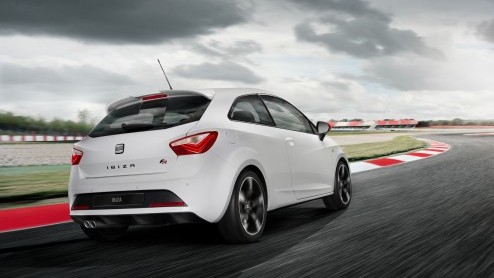 Tijdens het Wrthersee GTI-treffen van 16 tot en met 19 mei is onder meer Seat zichtbaar van de partij. Het merk presenteert daar zes sportieve Seat-modellen, waaronder de Ibiza SC Trophy en Mii FR.