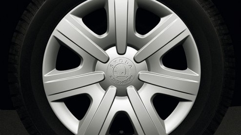 Skoda introduceert een nieuwe, scherp geprijsde uitvoering van de Fabia Combi, de Fabia Combi Fresh. Het model heeft een nette complete uitvoering met airconditioning en een scherp prijskaartje: 11.95