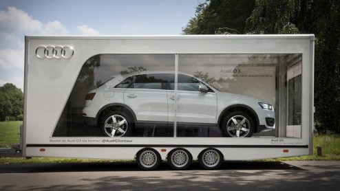 Audi begint vandaag met de Q3 twittertour. Dankzij een simpele tweet is het mogelijk om de compacte SUV ruim voor de marktintroductie te bestellen voor een bijzondere kennismaking. De Q3 wordt namelij