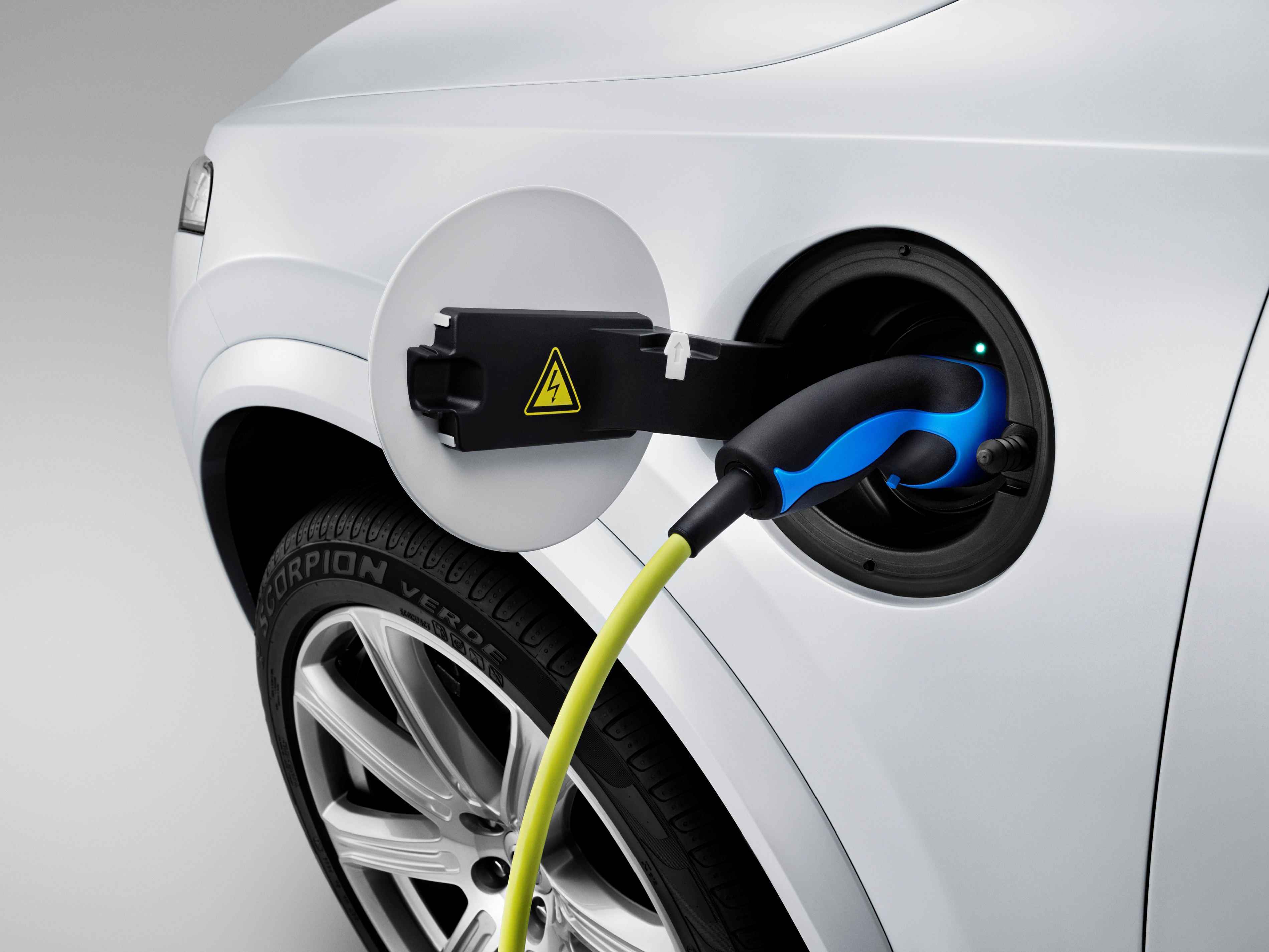 Volvo stelt zijn doel in de verkoop van gelektrificeerde modellen naar boven bij. De Zweden willen in 2025 zo'n 1 miljoen elektrische of gelektrificeerde auto's verkocht hebben.