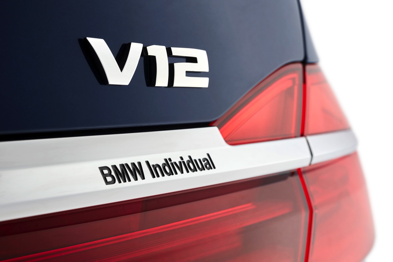 BMW 7 Serie viert 100 jarig bestaan van BMW met de door BMW Individual op smaak gebrachte The Next 100 Years uitvoering.