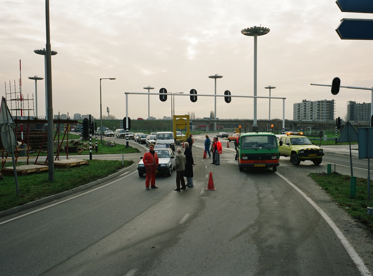 AutoVandaag viert in samenwerking met Athlon 100 jaar mobiliteit. In dit artikel staat de rotonde en het verkeersplein centraal, want die houden ons rijdend!