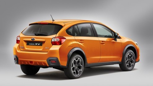 Subaru heeft op de IAA de nieuwe XV uit de hoed getoverd. De stoere Impreza wordt leverbaar met benzinemotoren en een diesel en belooft zijn ruige looks te combineren met rijplezier. Medio 2012 staat-