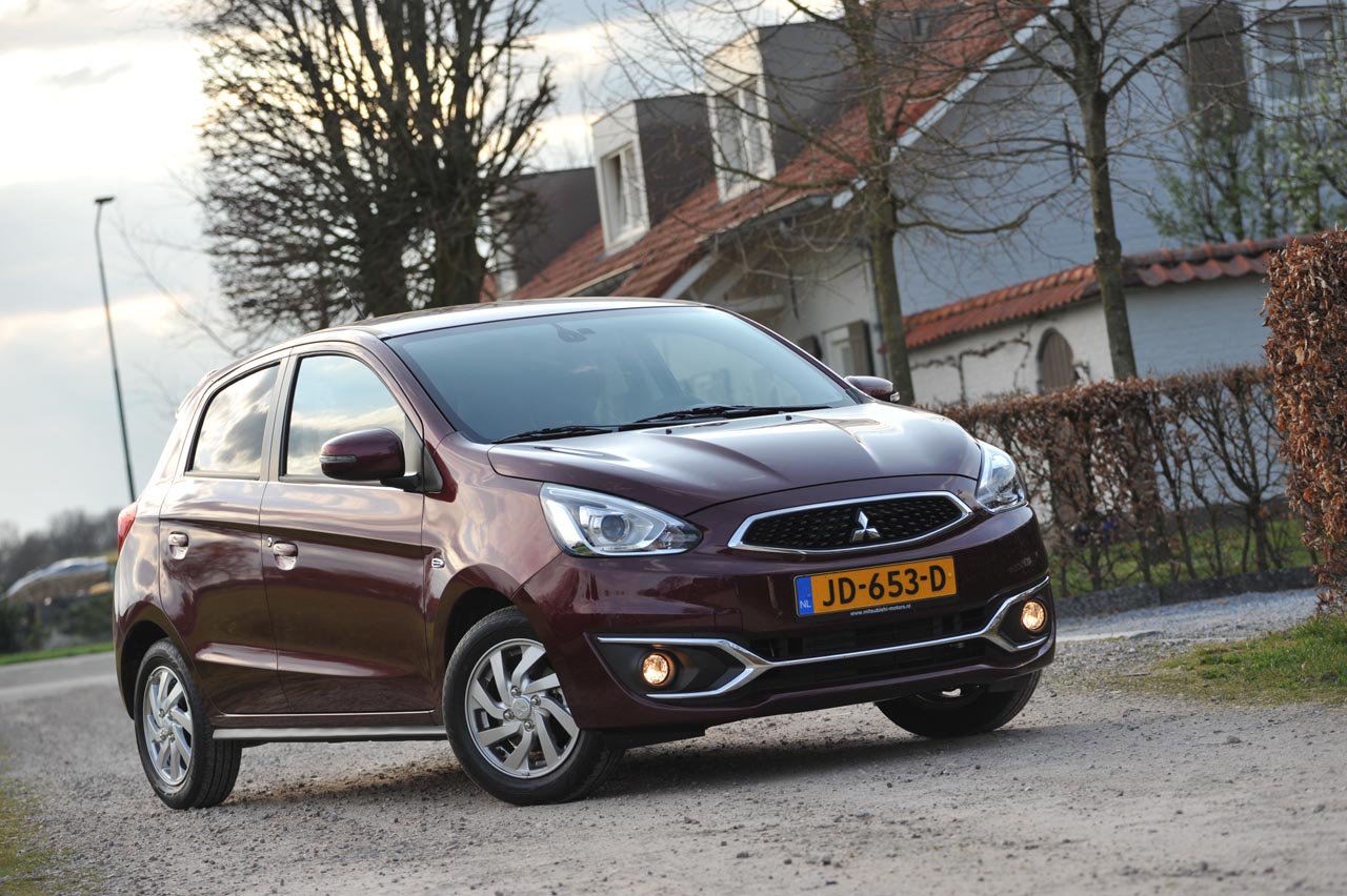Mitsubishi is 100 jaar oud en lanceert en verjaardagseditie van de Space Star.