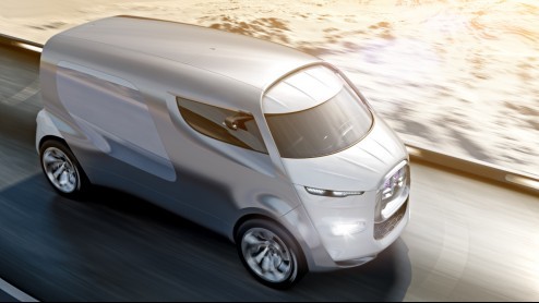 De Citron Tubik is de nieuwe concept car die Citron op de IAA van deze maand zal laten zijn. Het negenpersoons(!) studiemodel is genspireerd op de lijnen van de HY concept die we al eerder hebben g