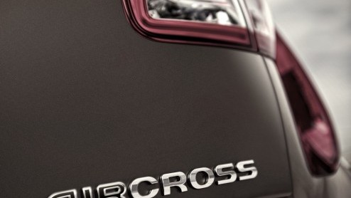 Citron heeft nu alle prijzen van de C4 Aircross op een rij. De compacte SUV - genspireerd op de Mitsubishi ASX - is verkrijgbaar in drie uitvoeren, met keuze uit een benzine- of dieselmotor. Alleen 