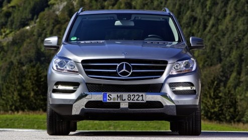 Momenteel maken we flink wat kilometers met de nieuwe Mercedes-Benz M-Klasse in de omgeving van Kitzbuhel. Wat is onze eerste indruk?