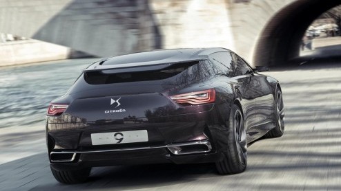 Dit jaar introduceert Citron de DS-lijn op de Chinese markt. Daarom kiezen de Fransen het podium van de Autosalon van Peking uit om de concept car Numro 9 te onthullen. Het studiemodel laat zien w