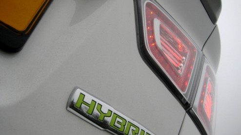 Het is waarschijnlijk de meest exclusieve Kia in Nederland, maar dat is niet waar het om draait. De Kia Forte Hybrid LPi is de eerste in serie geproduceerde autogashybride! Ook al komt de zeer CO2-vri