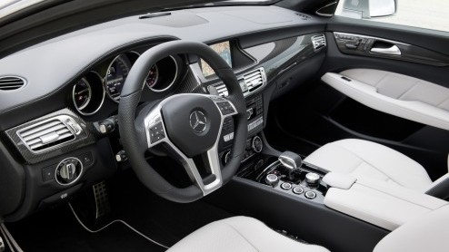 Het is bijna traditie van de Duitsers om koud na de onthulling van een nieuwe Benz ook de AMG-versie te presenteren. In het geval van de nieuwe CLS Shooting Brake is dat wederom het geval. Zie hier du