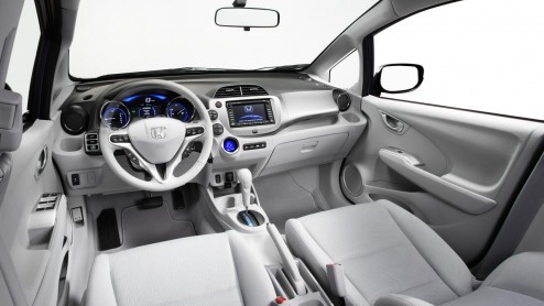 Medio volgende maand toont Honda de productieversie van de Fit EV. Deze elektrische auto is gebaseerd op de Honda Jazz en gaat binnen een jaar in productie.
