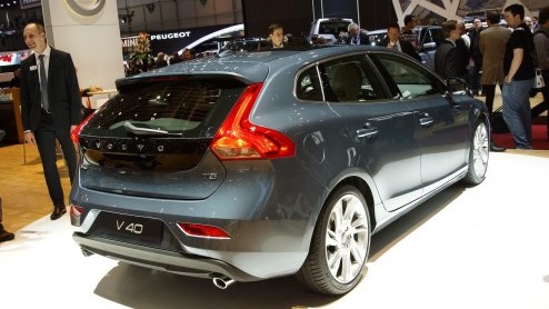 Ook dit jaar is de Autosalon van Genve weer de moeite waard, met vele primeurs, bijzondere concept cars, veel show en dat allemaal onder een relatief compact dak. Welke belangrijkste nieuwkomers zijn