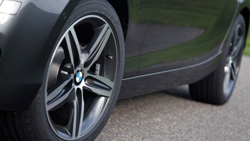Sinds deze maand is het zo ver. Na zeven jaar geeft BMW de 1 Serie een vervolg met een compleet nieuwe generatie. In de nieuwe 1 Serie draait het om meer ruimte, nog zuiniger motoren en moderne gadget
