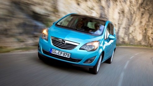 Opel heeft een nieuwe automatische transmissie ontwikkeld met zes versnellingen. Hij wordt (als eerste) leverbaar in de Meriva 1.4 Turbo of 1.7 CDTI diesel en biedt meer efficintie van de voorgaande 