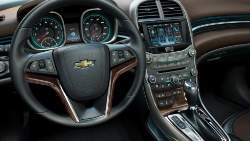 De nieuwe middenklasser van Chevrolet heet Malibu en komt ook naar Europa. Begin 2012 staat de achtste generatie van het model in de Nederlandse showrooms met keuze uit benzine- en dieselmotoren.