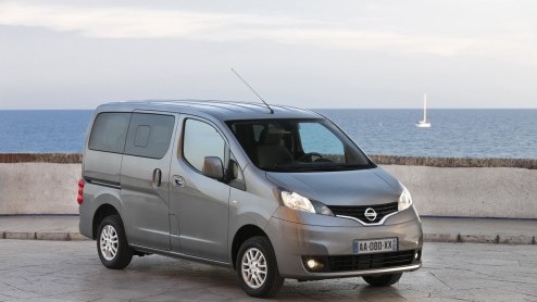 Ruimte nodig? Nissan heeft nu de Evalia, een gezinsbusje met een vanafprijs van slechts 19.564 euro. Verkrijgbaar als vijf- en zevenzitter, met een 1.6 benzine of 1.5 diesel.