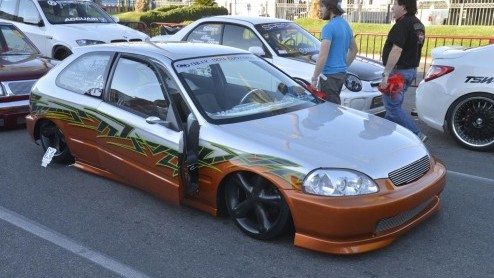 Als in Las Vegas de deuren worden geopend van de SEMA Show 2012 dan ben je verzekerd van autospektakel. Naast vele nieuwe showcars stelen ook op smaak gebrachte oldtimers de show. Kijkje nemen?