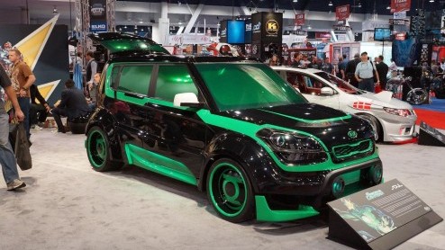 Als in Las Vegas de deuren worden geopend van de SEMA Show 2012 dan ben je verzekerd van autospektakel. Naast vele nieuwe showcars stelen ook op smaak gebrachte oldtimers de show. Kijkje nemen?
