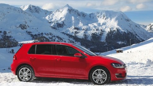 Volkswagen Golf 4Motion vierwielaandrijving onderweg naar Nederland