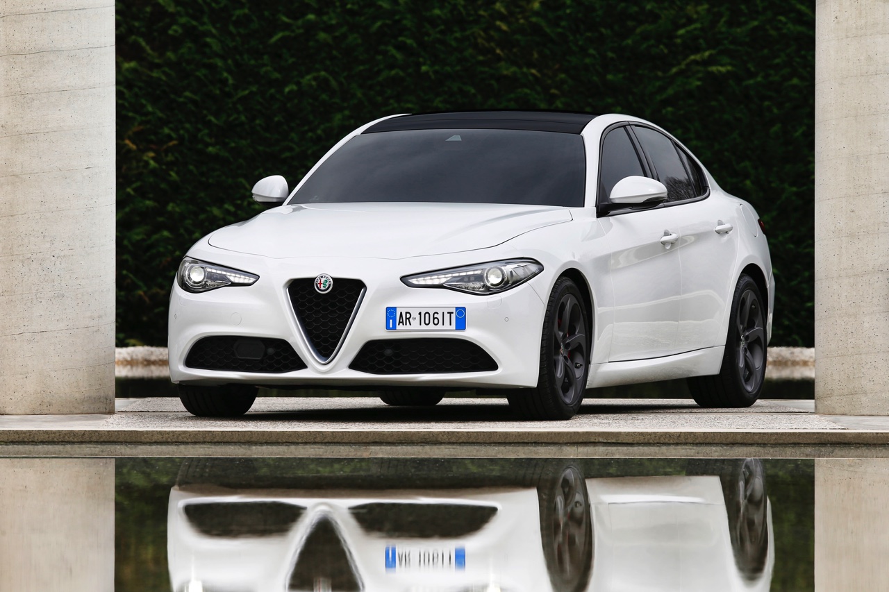 We geven 5 redenen waarom de Alfa Romeo Giulia een voltreffer is in het premium segment van de sportsedans.