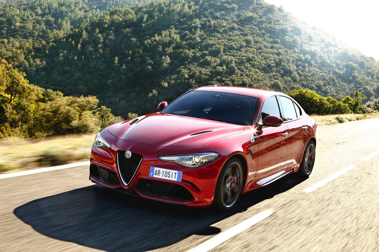 We geven 5 redenen waarom de Alfa Romeo Giulia een voltreffer is in het premium segment van de sportsedans.