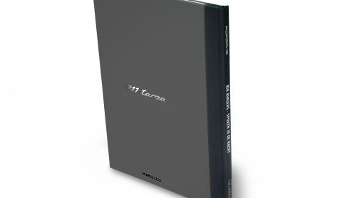 Exclusieve uitgave boek Porsche 911 Targa met Rik Ringers verkrijgbaar in de Porsche webshop.