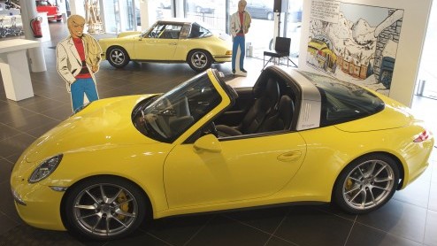 Exclusieve uitgave boek Porsche 911 Targa met Rik Ringers verkrijgbaar in de Porsche webshop.
