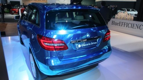 Een bezoek aan Detroit en de North American International Auto Show is een hele belevenis. Dankzij een aantal spannende primeurs van onder meer Lexus, Mercedes-Benz, BMW en Infiniti viel er voor ons E