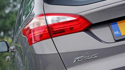 De nieuwe Ford Focus is er nu ook als Wagon. Met meer binnenruimte en dezelfde rijeigenschappen vormt de combi voor ons land het belangrijkste model binnen de nieuwe Focusfamilie. Net als de hatchback