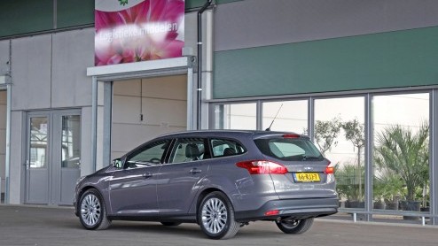 De nieuwe Ford Focus is er nu ook als Wagon. Met meer binnenruimte en dezelfde rijeigenschappen vormt de combi voor ons land het belangrijkste model binnen de nieuwe Focusfamilie. Net als de hatchback