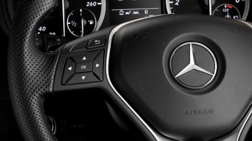 De nieuwe Mercedes B-Klasse hebben we al deels kunnen bezichtigen. Na een blik op het exterieur en uitleg van techniek gunt Das Haus ons nu een kijkje binnenin!
