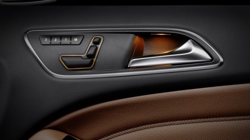 De nieuwe Mercedes B-Klasse hebben we al deels kunnen bezichtigen. Na een blik op het exterieur en uitleg van techniek gunt Das Haus ons nu een kijkje binnenin!