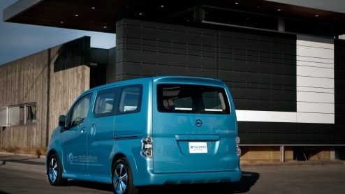 Nissan heeft in Detroit de LEAF onder de busjes voorgesteld. De e-NV200 Concept biedt dezelfde ruimte als z'n conventionele broer en is gericht op zakelijk gebruik.