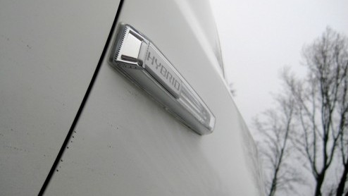 Het is waarschijnlijk de meest exclusieve Kia in Nederland, maar dat is niet waar het om draait. De Kia Forte Hybrid LPi is de eerste in serie geproduceerde autogashybride! Ook al komt de zeer CO2-vri
