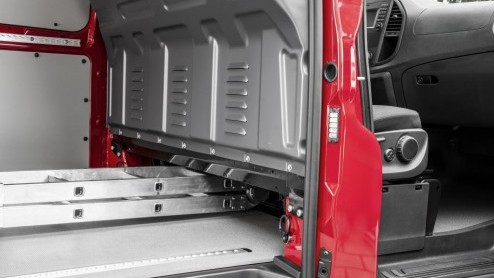 Nieuwe Mercedes Vito is onthuld en komt eind 2014 op de markt met voor-, achter- of vierwielaandrijving.
