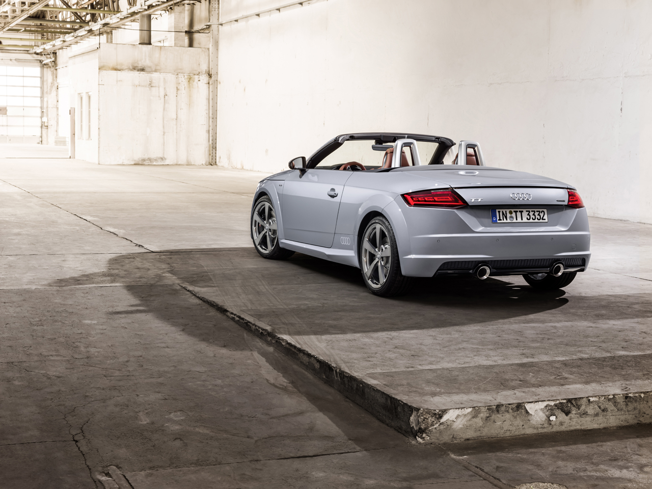 Audi geeft de TT een facelift en brengt na 20 jaar een 20 years uitvoering.