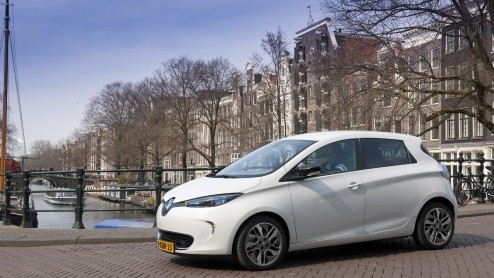 Aantal elektrische voertuigen in Nederland per april 2014 circa 35.000