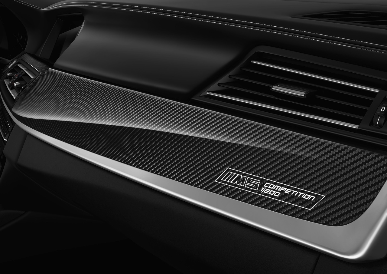 De BMW M5 Competition Edition vormt het sluitstuk van de loopbaan van de 5 Serie. Met 600 pk en speciale uitrusting is het exclusieve feestnummer niet te missen.