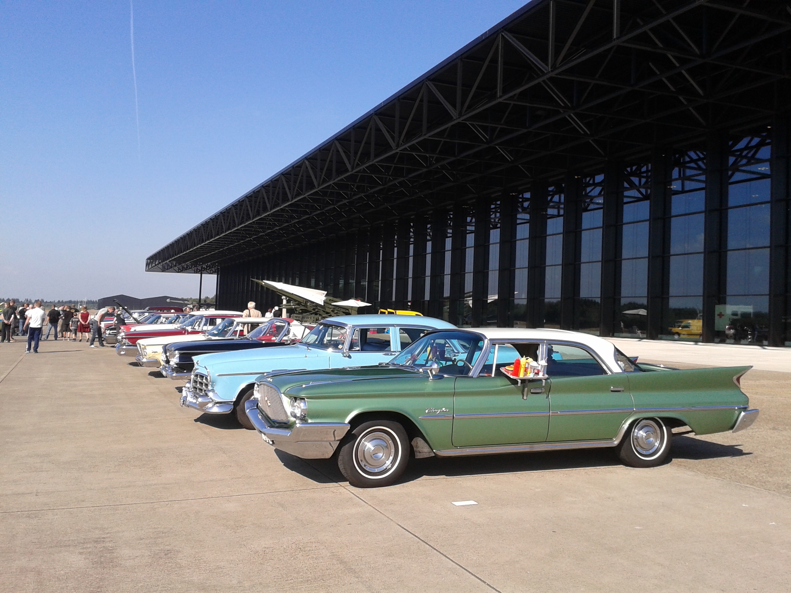 De nationale Chrysler Meeting van Chrysler Classic Cars vond adgelopen weekend plaats en AutoVandaag nam een kijkje.