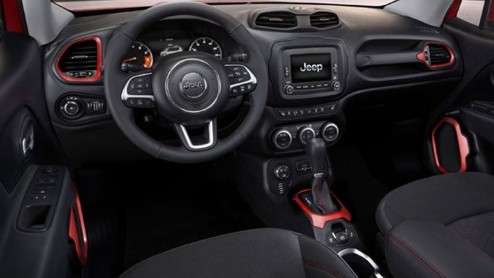 Jeep heeft de prijzen bekend gemaakt van de Renegade, die vanaf november bij de Nederlandse dealers is te bewonderen. Aan de compacte SUV hangt een prijskaartje vanaf 22.990 euro.