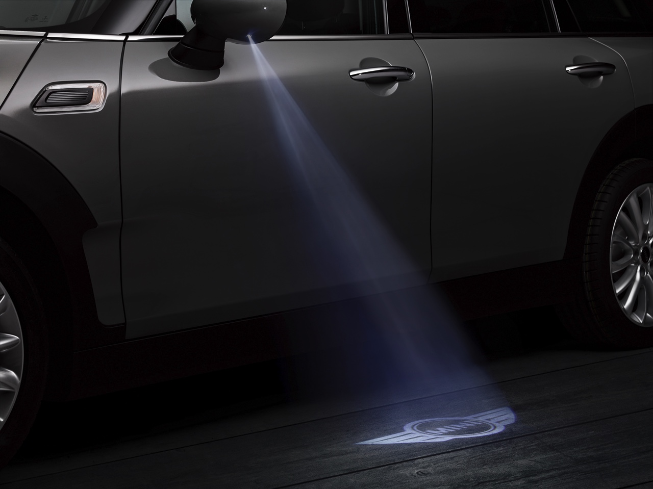 Prijzen en details Mini Clubman bekend. Hij staat vanaf 31 oktober bij de Nederlandse dealer.