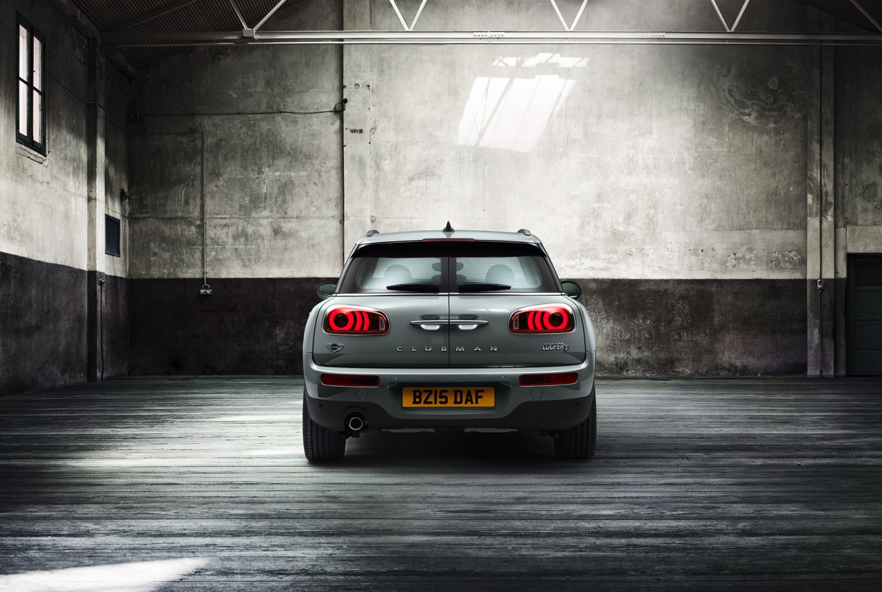Prijzen en details Mini Clubman bekend. Hij staat vanaf 31 oktober bij de Nederlandse dealer.