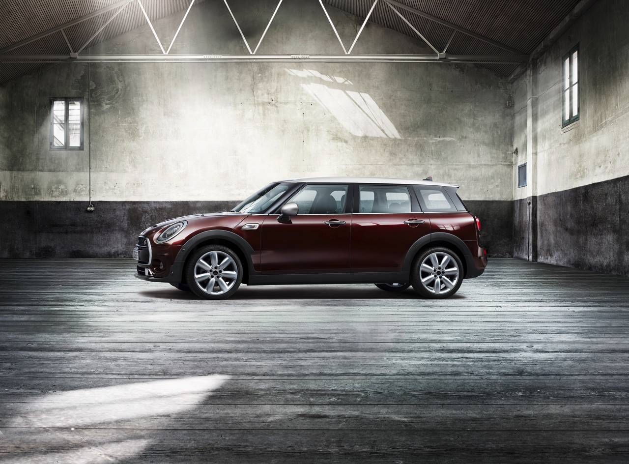 Prijzen en details Mini Clubman bekend. Hij staat vanaf 31 oktober bij de Nederlandse dealer.