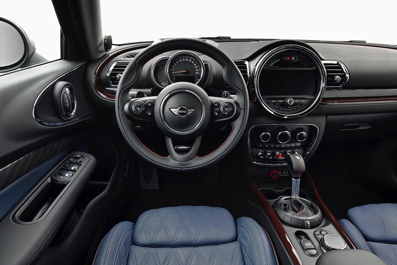 Prijzen en details Mini Clubman bekend. Hij staat vanaf 31 oktober bij de Nederlandse dealer.
