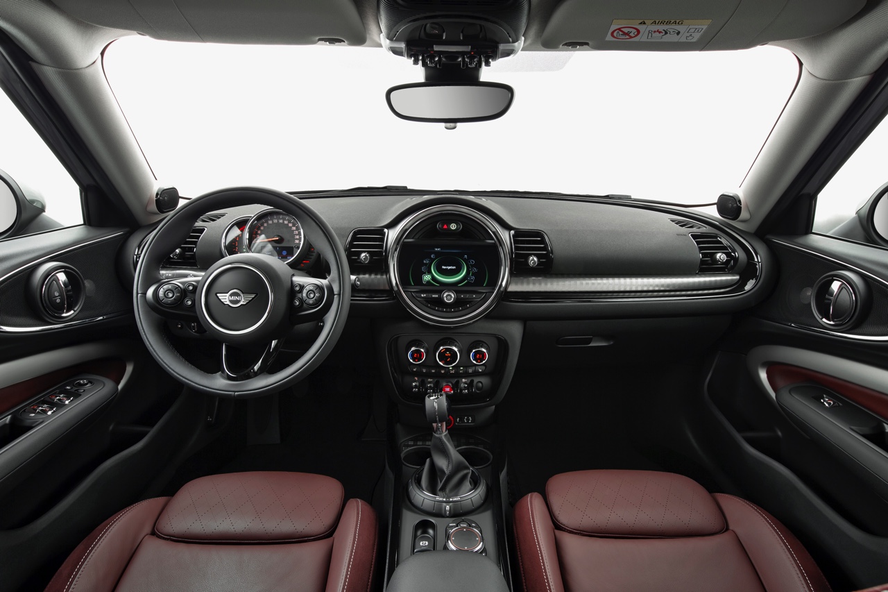 Prijzen en details Mini Clubman bekend. Hij staat vanaf 31 oktober bij de Nederlandse dealer.