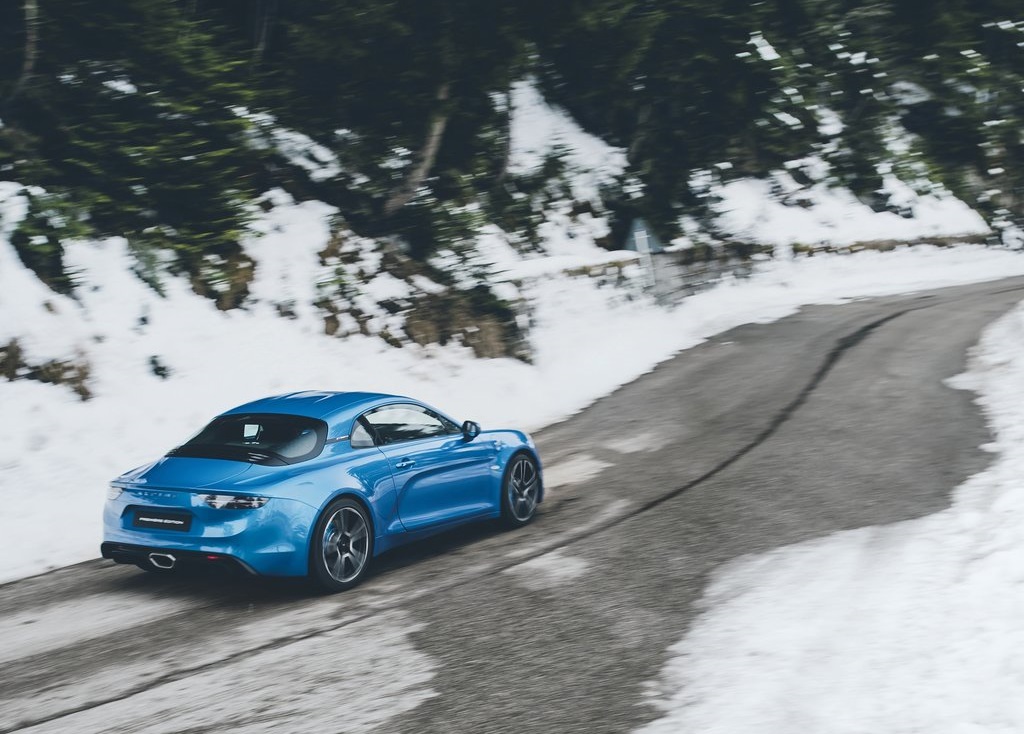 Nu Alpine de nieuwe A110 heeft onthuld op de Autosalon van Genve, weten we eindelijk alles over de wedergeboren klassieker. Behalve dan de Nederlandse prijzen